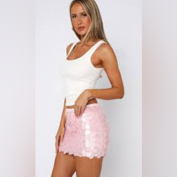 Wildfox pink sequin mini skirt sz large - Picture 1 of 6